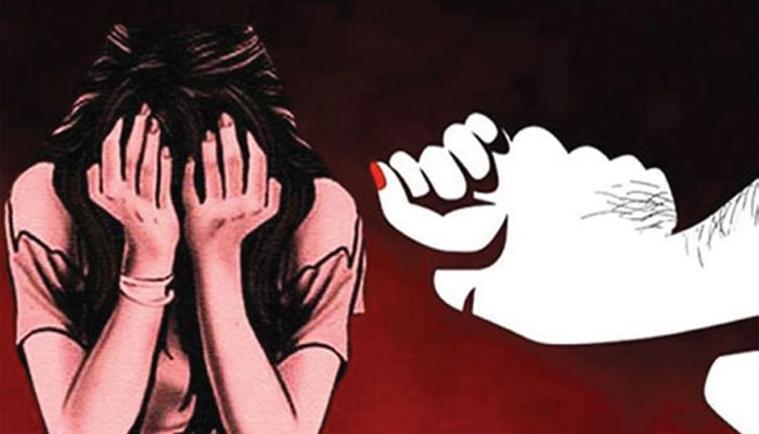ধর্ষণের অভিযোগ ৪ লাখ টাকায় ‘রফা’