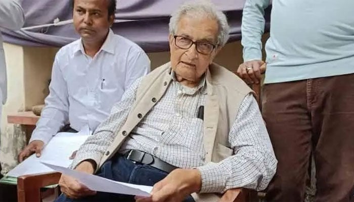 অমর্ত্য সেনকে উচ্ছেদের নোটিশ বিশ্বভারতীর