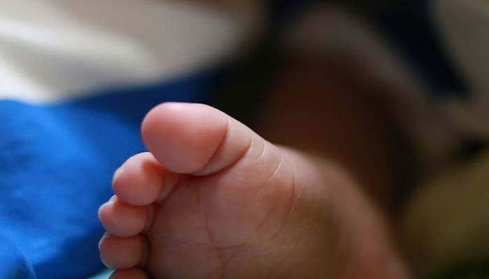 নাটোরে বিস্কুট কিনে ফেরার পথে প্রাণ গেল শিশুর