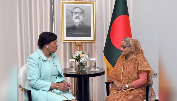নির্বাচনে পর্যবেক্ষক পাঠাতে কমনওয়েলথের প্রতি প্রধানমন্ত্রীর আহ্বান