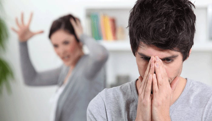 সঙ্গী খুব রাগী? সামলাবেন কীভাবে?