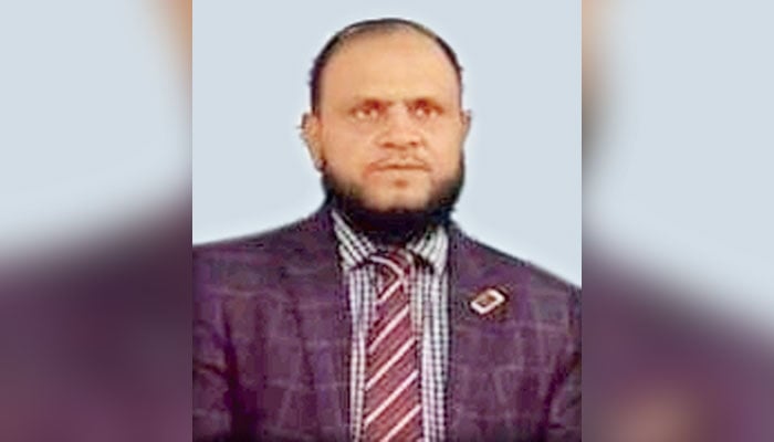 প্রধান নির্বাহী থাকেন ক্লাবে  ভাড়া দিনে ৪৬০০ টাকা