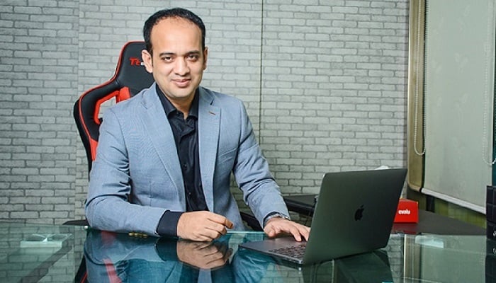 ইভ্যালির রাসেলের জামিন আদেশ এক সপ্তাহ মুলতবি