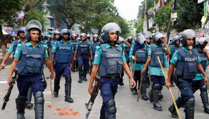 ঢাকায় সংঘর্ষ: পুলিশের ৩ মামলায় বিএনপির সাড়ে ৫০০ নেতাকর্মী আসামি