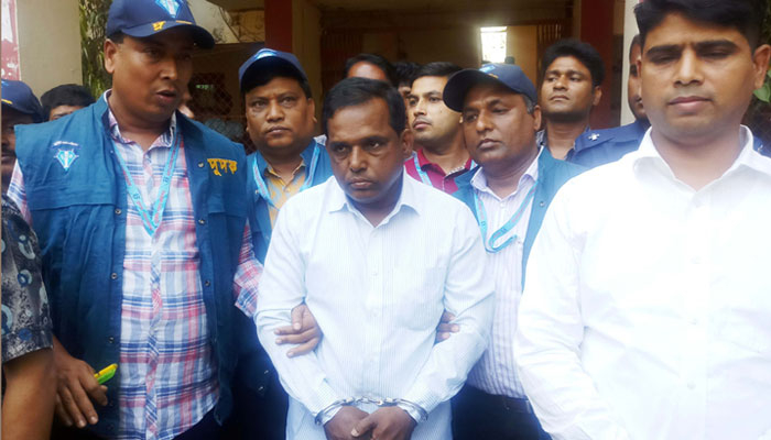 চট্টগ্রামে দুদকের মামলায় শিক্ষা কর্মকর্তার কারাদণ্ড
