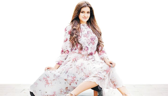 সুরের ভুবনে সিঁথির পরী