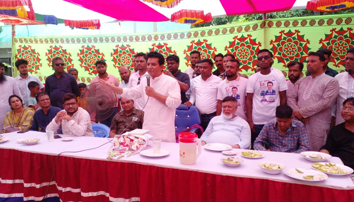 উন্নয়ন অব্যাহত রাখতে বার বার শেখ হাসিনাকে প্রয়োজন: এ. কে. আজাদ