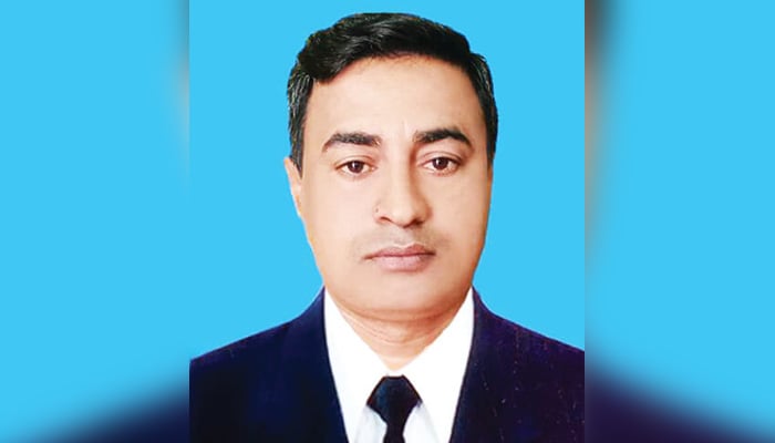 নাটকীয়তায় ওমর ফারুকের জয়