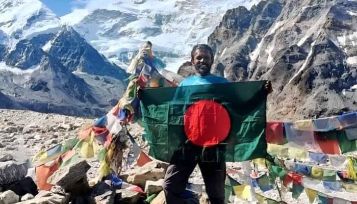 মৃত্যুর মুখ থেকে ফিরে আসার গল্প শোনালেন শাকিল