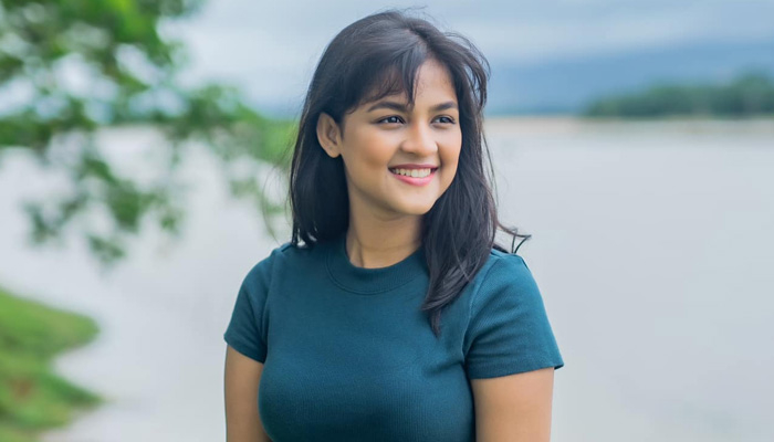 নিজেকে ভাগ্যবান বলেই মনে করি: সাদিয়া আয়মান