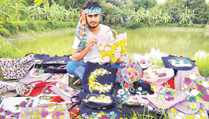 পাটের ব্যাগে নন্দন