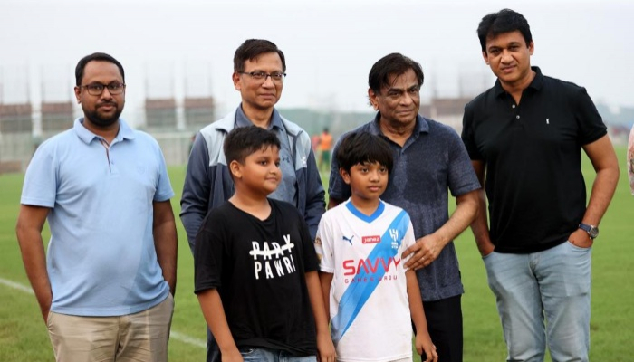 আন্তর্জাতিক অভিষেকের অপেক্ষায় বসুন্ধরার মাঠ
