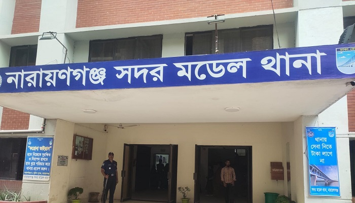 শার্টারের তালা ভেঙে দোকান থেকে ১২  লাখ টাকা চুরি