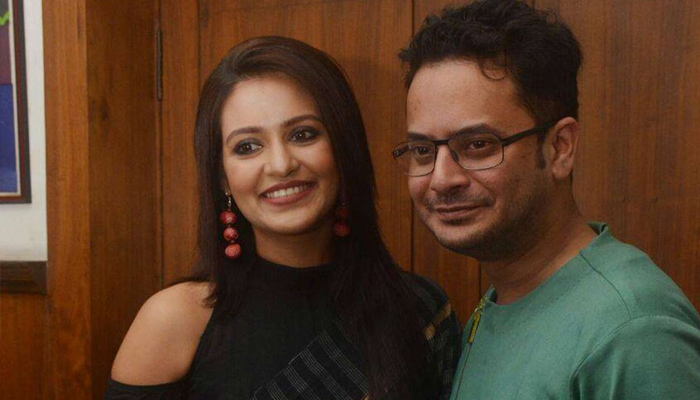 ছেলের কারণে বিচ্ছেদ ভুলে এক ছাদের নিচে রাহুল-প্রিয়াঙ্কা!