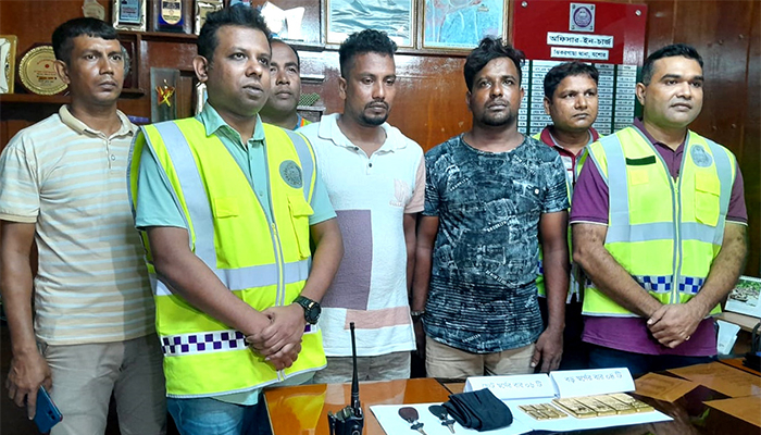 যশোরে সাড়ে ৪ কেজি স্বর্ণ উদ্ধার