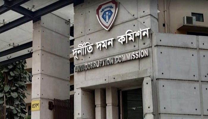 তিন মেয়াদে সম্পদ বেড়ে ৩০০ গুণ