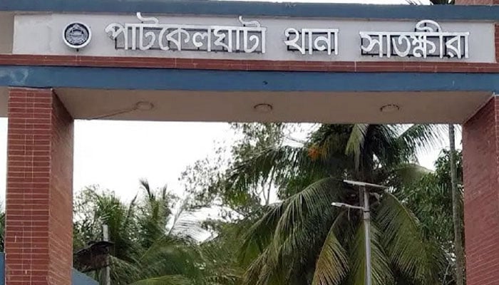 পরীক্ষা শেষে বাড়ি ফেরার পথে তিন বন্ধুর ঝগড়া, প্রাণ গেল বাবার