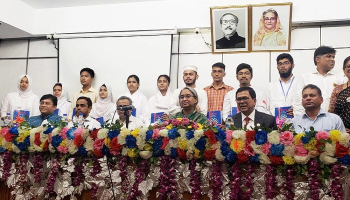একাদশের নতুন বই বাজারজাত কার্যক্রম শুরু