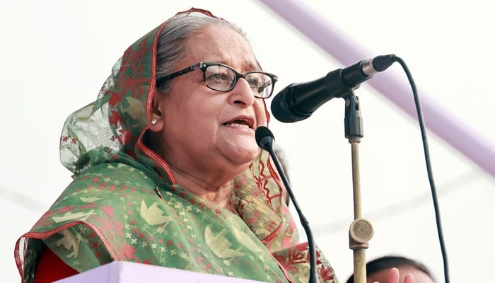 দেশকে এগিয়ে নিতে নৌকায় ভোট চাইলেন প্রধানমন্ত্রী