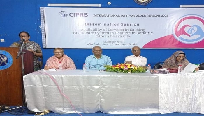 প্রবীণদের ৭০ শতাংশই সরকারি সেবা গ্রহণে অনীহা